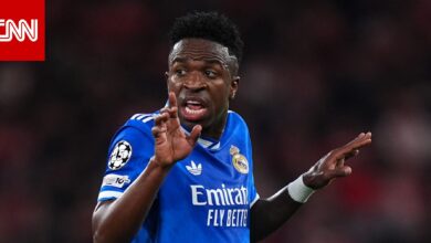 فيفا يواجه تحدي العنصرية: فينيسيوس يصبح رمزاً لمقاومة التمييز في كرة القدم