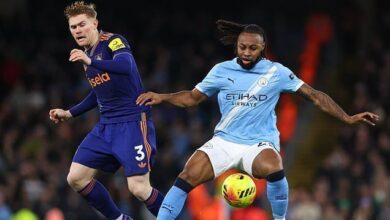 تشكيل مانشستر سيتي ونيوكاسل في مواجهة حاسمة بالدوري الإنجليزي