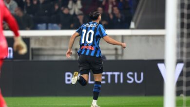 أتالانتا يقلب تأخره ويسحق نابولي بنتيجة مثيرة في الدوري الإيطالي