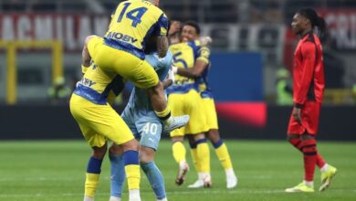 ميلان يدفع الثمن غالياً وهزيمة أمام بارما تبعده أكثر عن الصدارة