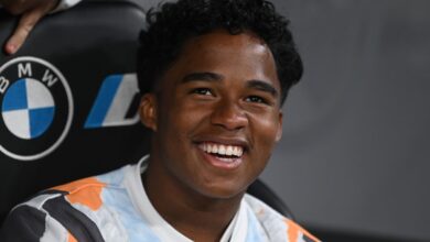 ليون يستعيد نجمه البرازيلي إندريك لمواجهة ستراسبورغ في الدوري الفرنسي