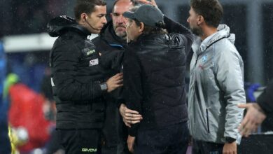 نابولي يحتج بقوة بعد هزيمة مثيرة للجدل أمام أتالانتا بسبب قرارات تحكيمية مريبة