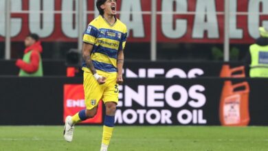 ميلان يخسر أمام بارما بهدف متأخر.. وتداعيات الهزيمة تهدد أحلام الدوري